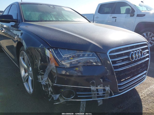 2011 AUDI A8 WAUAVAFD1BN000811 Photo 5