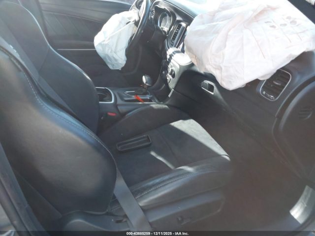 2019 DODGE CHARGER 2C3CDXGJ1KH535463 Photo 4