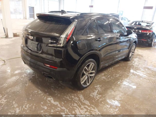2019 CADILLAC XT4 1GYFZFR46KF167417 Photo 3