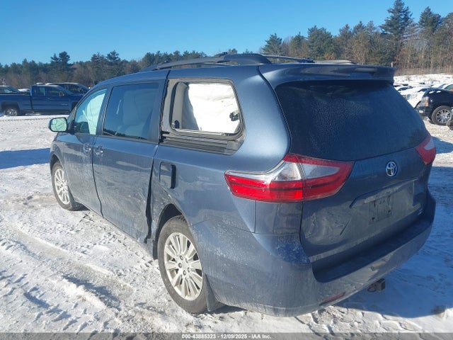 5TDJK3DC1FS126443 Toyota Sienna Le 7 Passenger