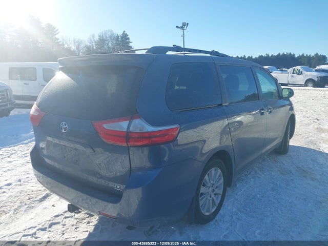 5TDJK3DC1FS126443 Toyota Sienna Le 7 Passenger