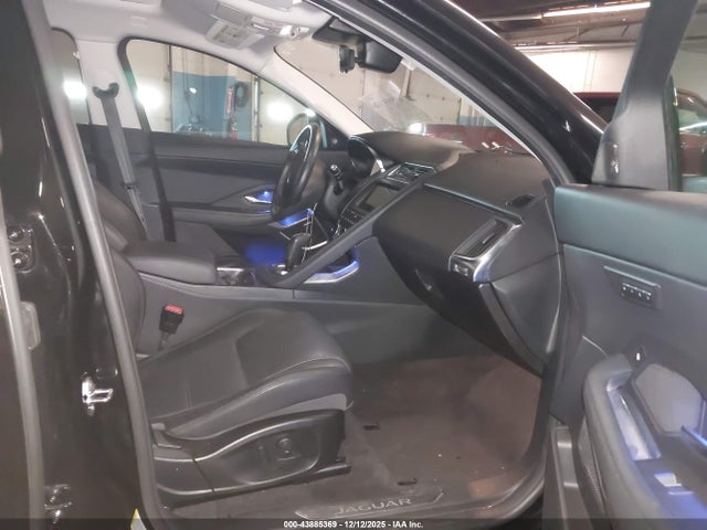 2020 JAGUAR E-PACE SADFP2FX8L1006766 Photo 4