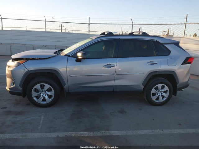 Toyota RAV4 LE 2019 2T3H1RFV2KC001139 Image 15