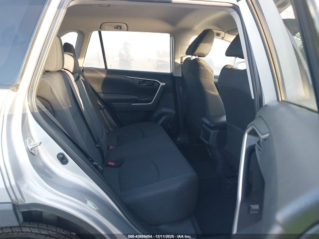 2019 TOYOTA RAV4 2T3H1RFV2KC001139 Photo 7