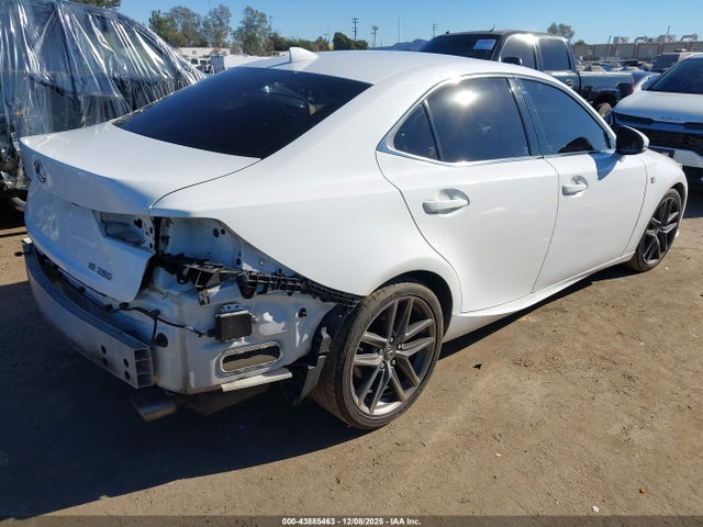 Lexus IS 250 2014 JTHBF1D26E5042657 Image 4