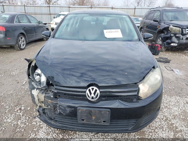 43885495 :رقم المزاد ، WVWDA7AJ6BW121629 vin ، 2011 Volkswagen Golf 2.5l 4-door مزاد بيع