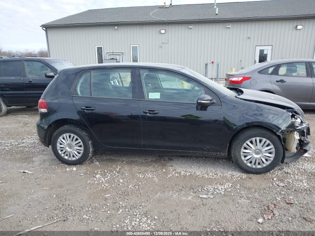 43885495 :رقم المزاد ، WVWDA7AJ6BW121629 vin ، 2011 Volkswagen Golf 2.5l 4-door مزاد بيع