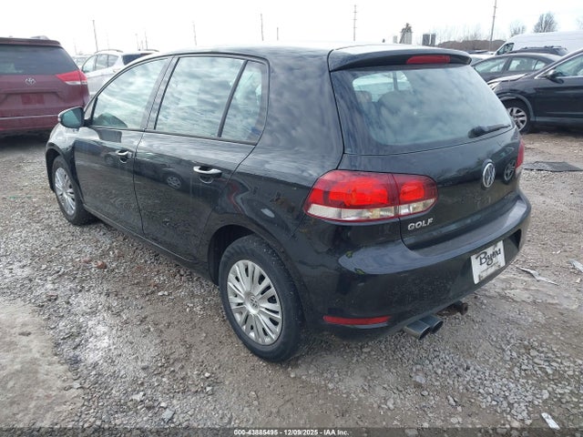 43885495 :رقم المزاد ، WVWDA7AJ6BW121629 vin ، 2011 Volkswagen Golf 2.5l 4-door مزاد بيع