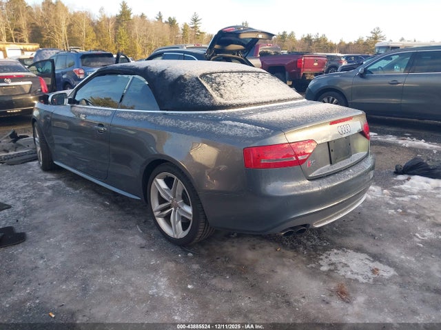 2012 AUDI S5 WAUCGAFH7CN007625 Photo 2