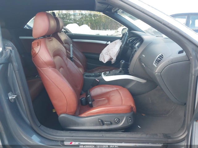 2012 AUDI S5 WAUCGAFH7CN007625 Photo 4