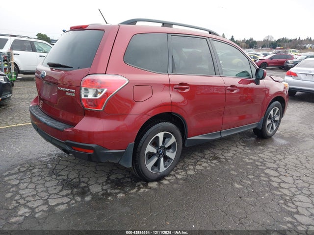Subaru Forester 2.5i Premium 2015 JF2SJADC8FH596826 Image 4