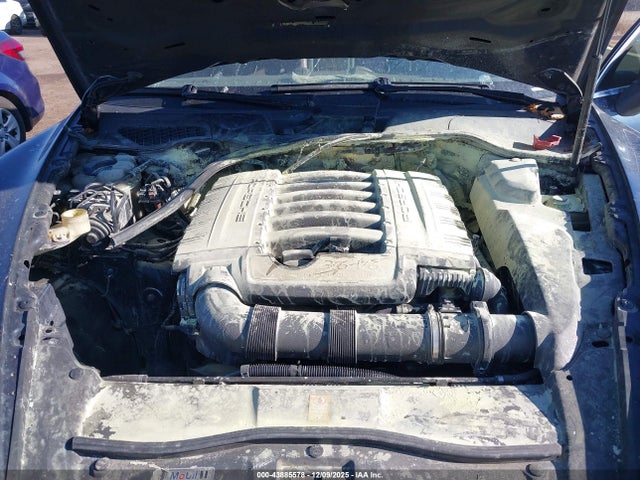 2011 PORSCHE CAYENNE WP1AA2A23BLA08302 Photo 9