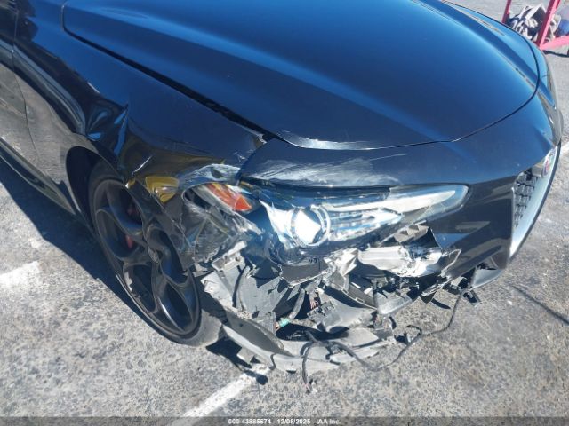 2017 ALFA ROMEO GIULIA ZARFAECN5H7538200 Photo 5