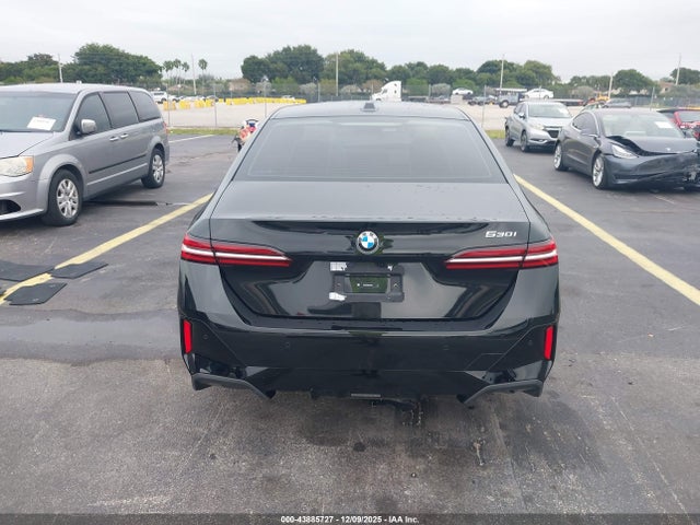 BMW 530I 2025 WBA43FJ06SCU12948 Image 15