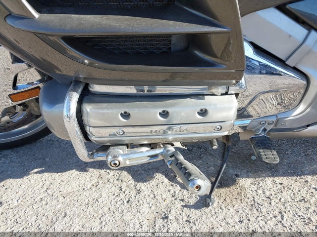 2010 HONDA GL1800 1HFSC47GXAA907477 Photo 8