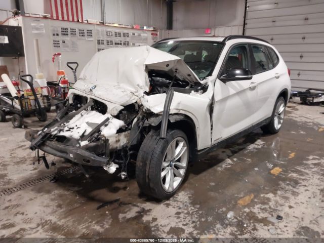 2015 BMW X1 WBAVL1C51FVY24804 Photo 1