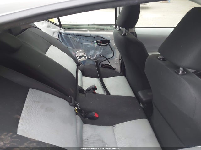 JTDKDTB30E1061548 Toyota Prius C Three