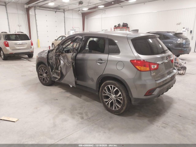 2019 MITSUBISHI OUTLANDER SPORT JA4AP4AU2KU002282 Photo 2
