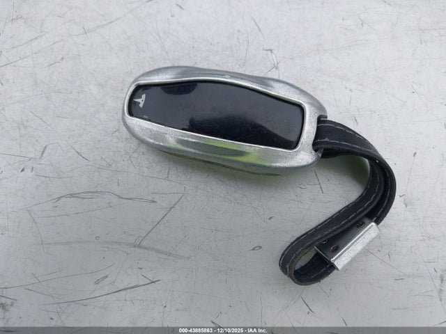 2013 TESLA MODEL S 5YJSA1CN0DFP12602 Photo 10