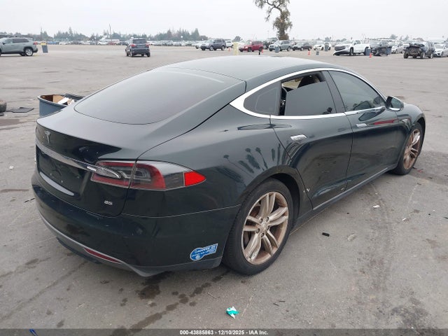 2013 TESLA MODEL S 5YJSA1CN0DFP12602 Photo 3