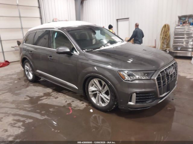 2024 AUDI Q7 WA1LXBF79RD004556
