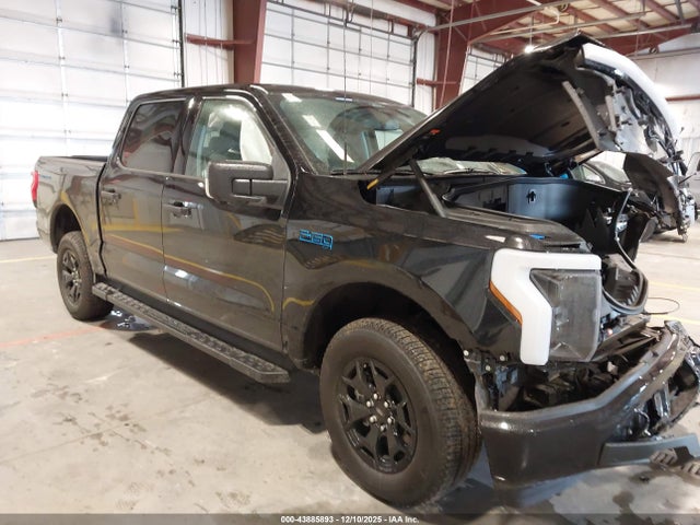1FTVW3LK8SWG28570 Ford F-150 Lightning Xlt