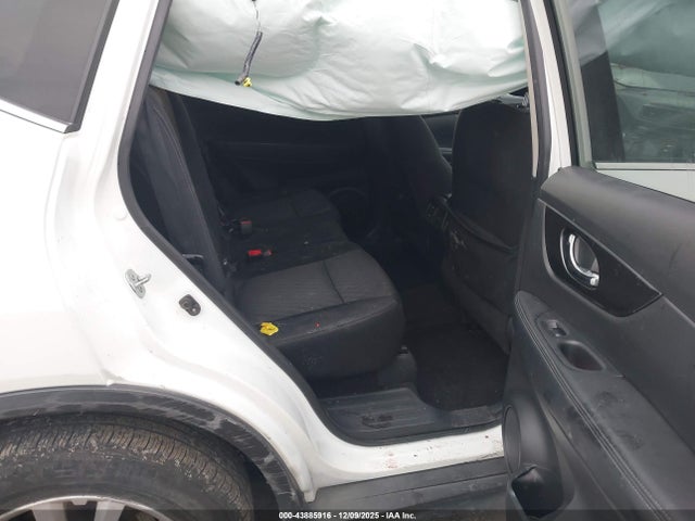 2017 NISSAN ROGUE KNMAT2MV5HP508688 Photo 7