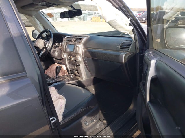 2016 TOYOTA 4RUNNER JTEBU5JR9G5371531 Photo 4