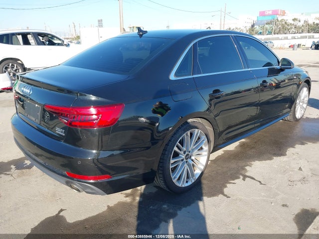 2017 AUDI A4 WAUFNAF42HN071109 Photo 3