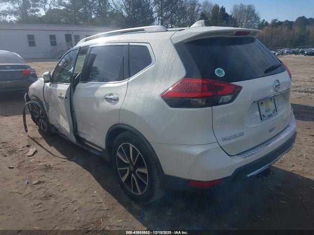 JN8AT2MT0JW485268 Nissan Rogue Sl
