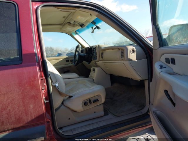 2001 CHEVROLET SUBURBAN 1500 1GNFK16T41J314832 Photo 4