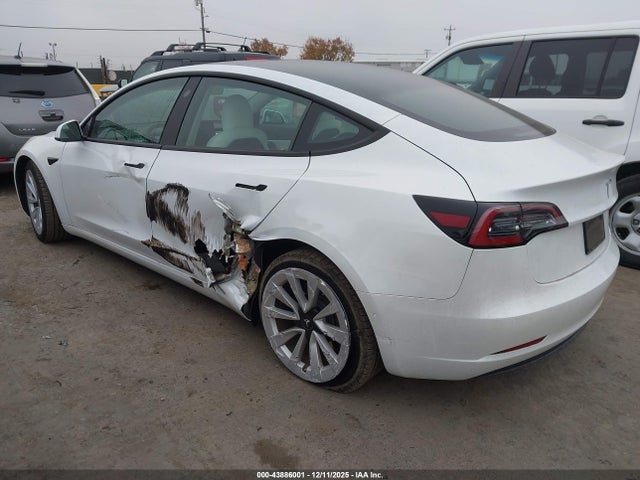 2021 TESLA MODEL 3 5YJ3E1EA9MF927804 Photo 2