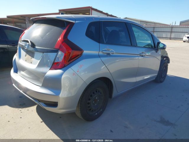 2019 HONDA FIT 3HGGK5H48KM727496 Photo 3