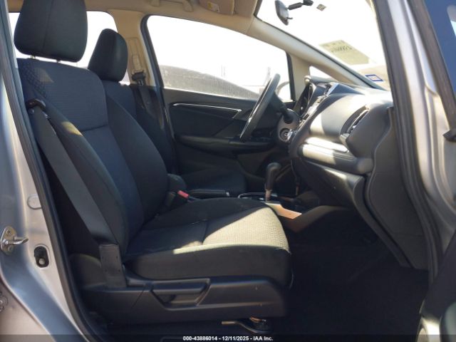 2019 HONDA FIT 3HGGK5H48KM727496 Photo 4