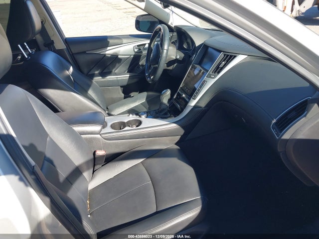 Продажа на аукционе авто 2020 Infiniti Q50 Luxe Awd, vin: JN1EV7AR1LM255575, номер лота: 43886023