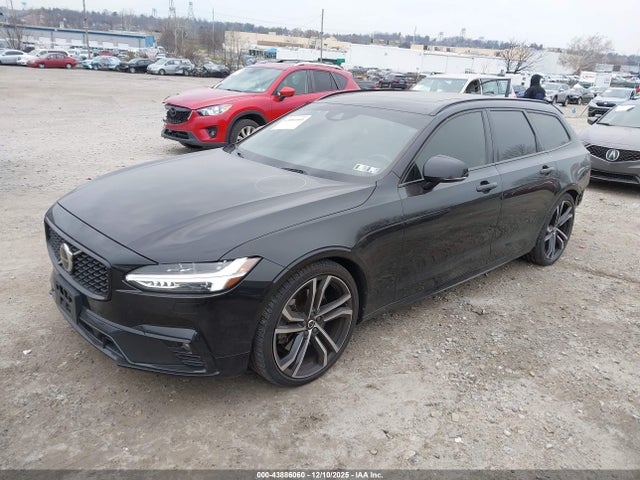 Volvo V90 T6 R-design 2021 YV1A22VM8M1165603 Image 2