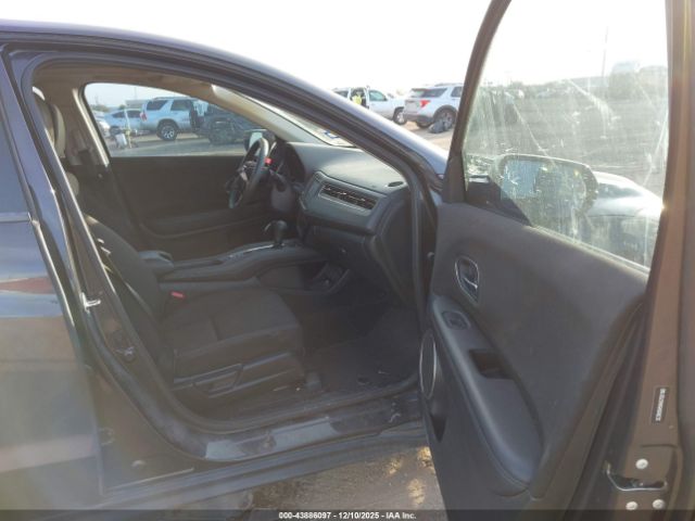 2017 HONDA HR-V 3CZRU5H5XHG702160 Photo 4