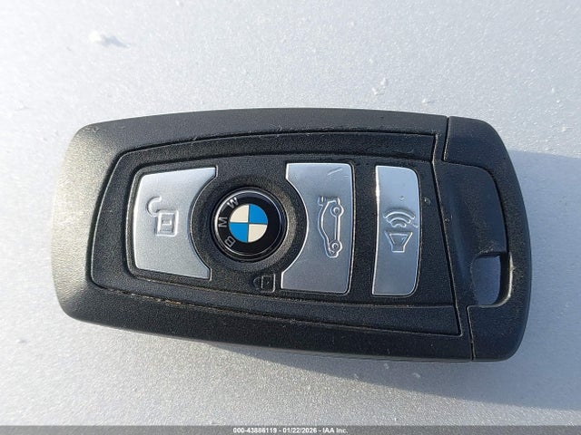 Продаж на аукціоні авто 2012 Bmw 528i Xdrive, vin: WBAXH5C51CDW02475, номер лоту: 43886119