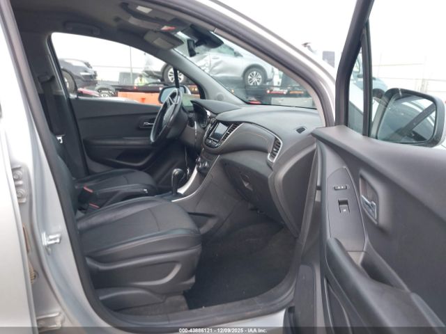 2022 CHEVROLET TRAX KL7CJPSM2NB535195 Photo 4