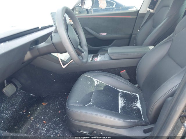 2025 TESLA MODEL 3 5YJ3E1EB9SF905775 Photo 4