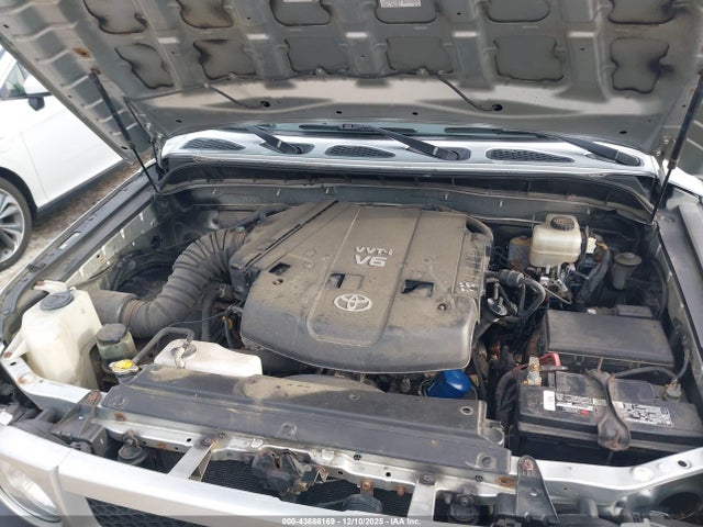 Auction sale of the 2007 Toyota Fj Cruiser, vin: JTEBU11F770039793, lot number: 43886169