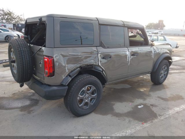 2025 FORD BRONCO 1FMDE7BH0SLA57990 Photo 3