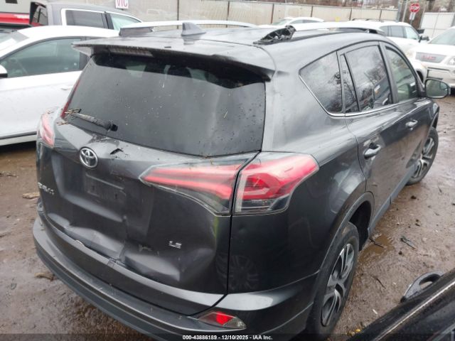 2017 TOYOTA RAV4 JTMZFREV6HJ101869 Photo 3