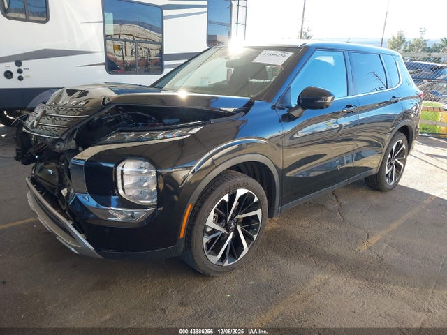 2022 MITSUBISHI OUTLANDER JA4J3UA81NZ021167 Photo 1