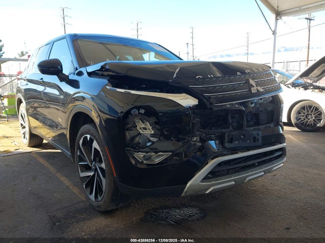 2022 MITSUBISHI OUTLANDER JA4J3UA81NZ021167 Photo 5