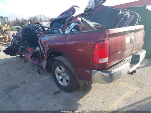 2017 RAM 1500 1C6RR6FT1HS856433 Photo 2