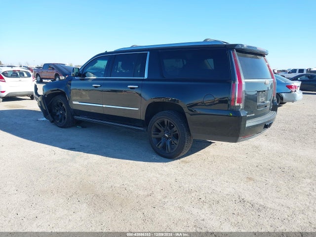 2018 CADILLAC ESCALADE ESV 1GYS4JKJ8JR217442 Photo 2