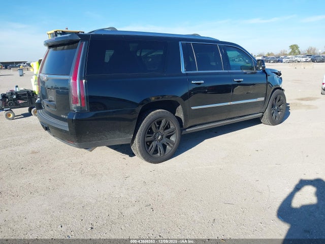 2018 CADILLAC ESCALADE ESV 1GYS4JKJ8JR217442 Photo 3