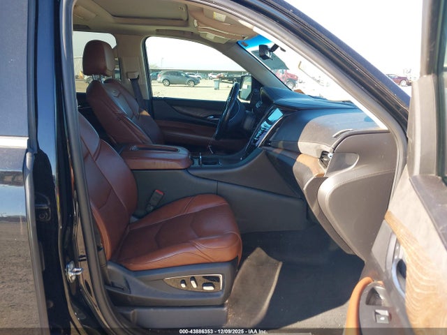 2018 CADILLAC ESCALADE ESV 1GYS4JKJ8JR217442 Photo 4