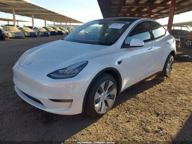 43886355 :رقم المزاد ، 7SAYGDEE1NA015657 vin ، 2022 Tesla Model Y Long Range Dual Motor All-wheel Drive مزاد بيع